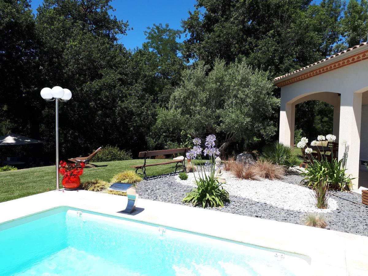 Bed and Breakfast La Chenaie Sainte-Marthe  Экстерьер фото
