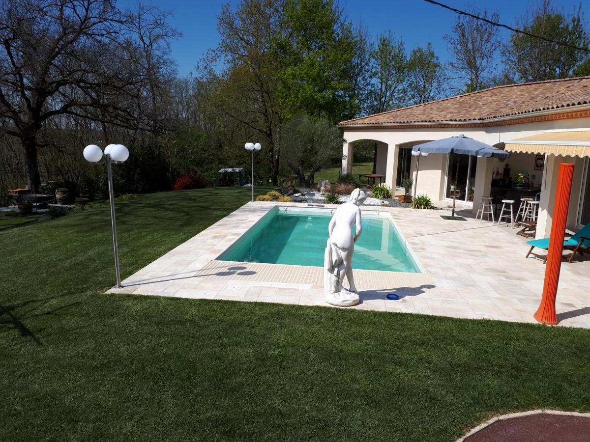 Bed and Breakfast La Chenaie Sainte-Marthe  Экстерьер фото
