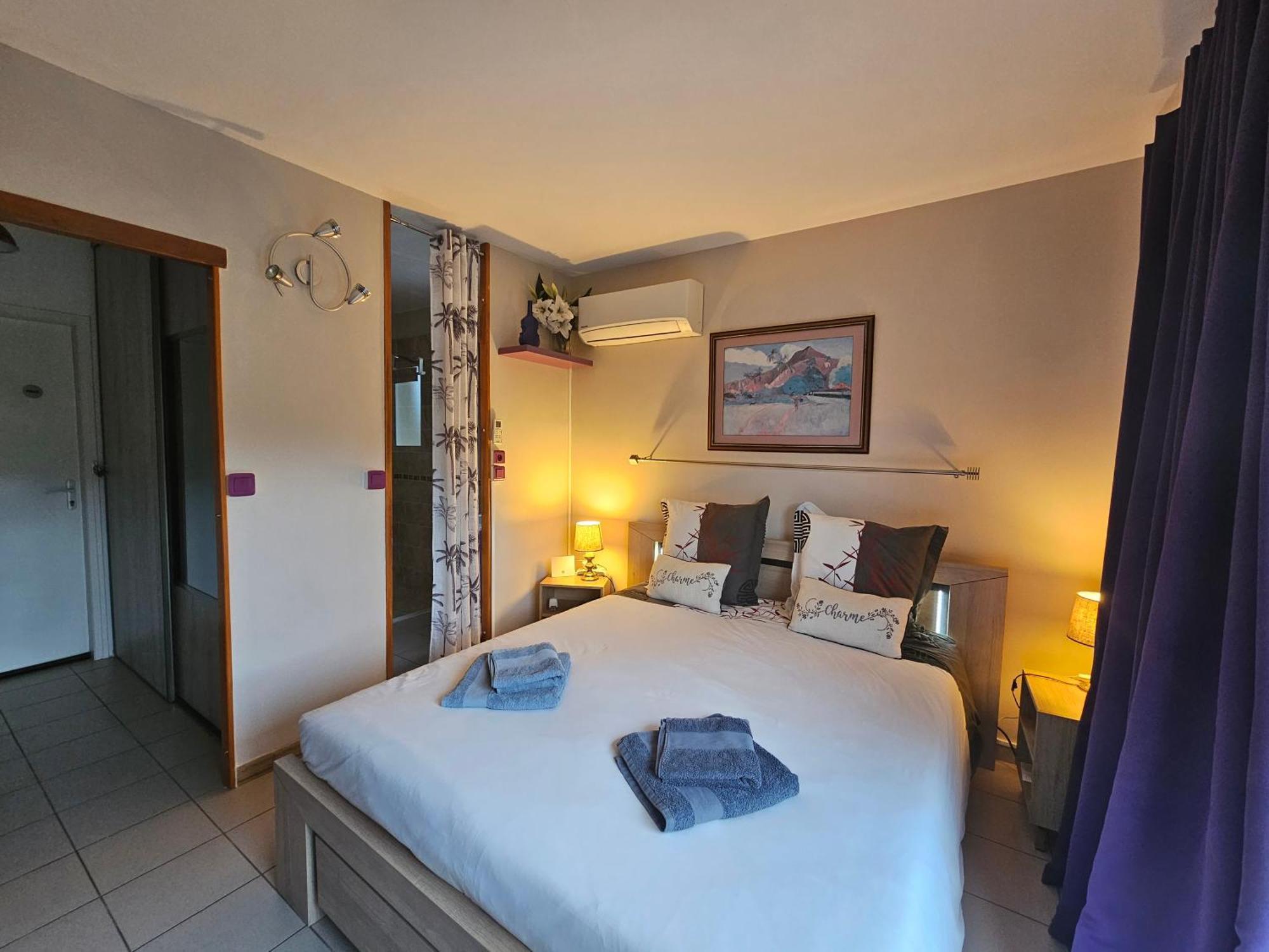 Bed and Breakfast La Chenaie Sainte-Marthe  Экстерьер фото